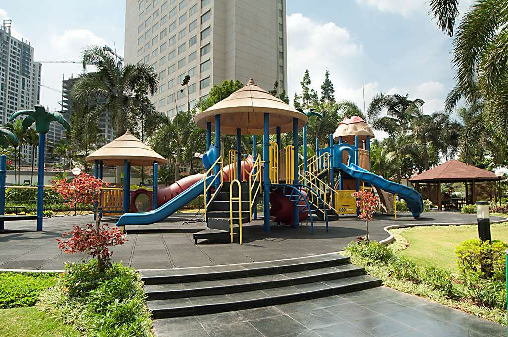 The Residences At Puri Casablanca Джакарта Удобства фото