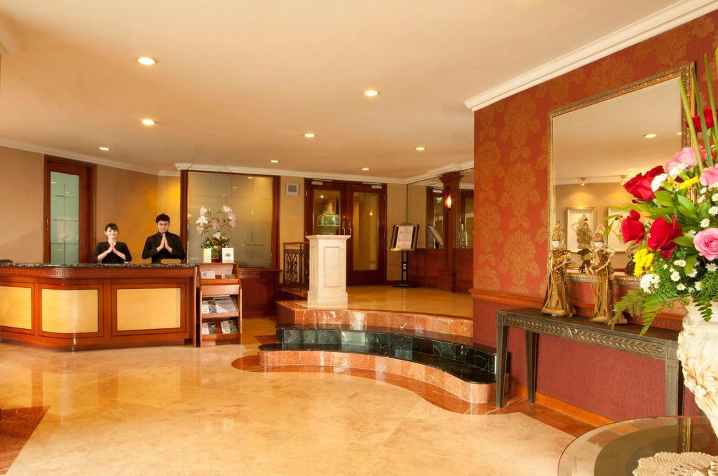 The Residences At Puri Casablanca Джакарта Экстерьер фото